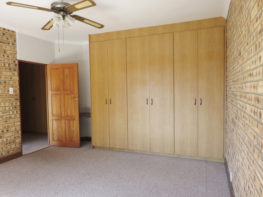 3 Bedroom Property for Sale in Deneysville Free State
